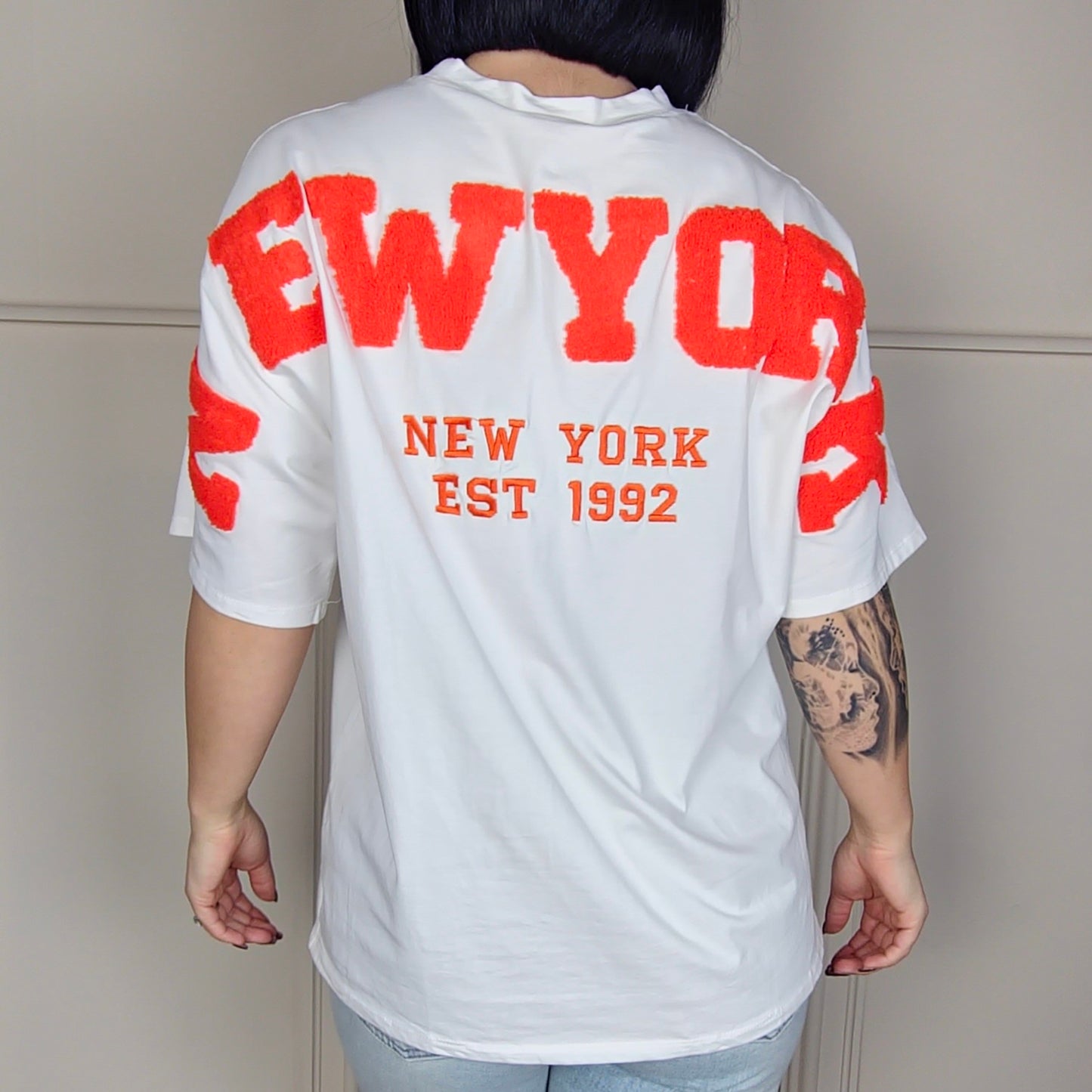 AMELIA - New York Embossed Back T-Shirt