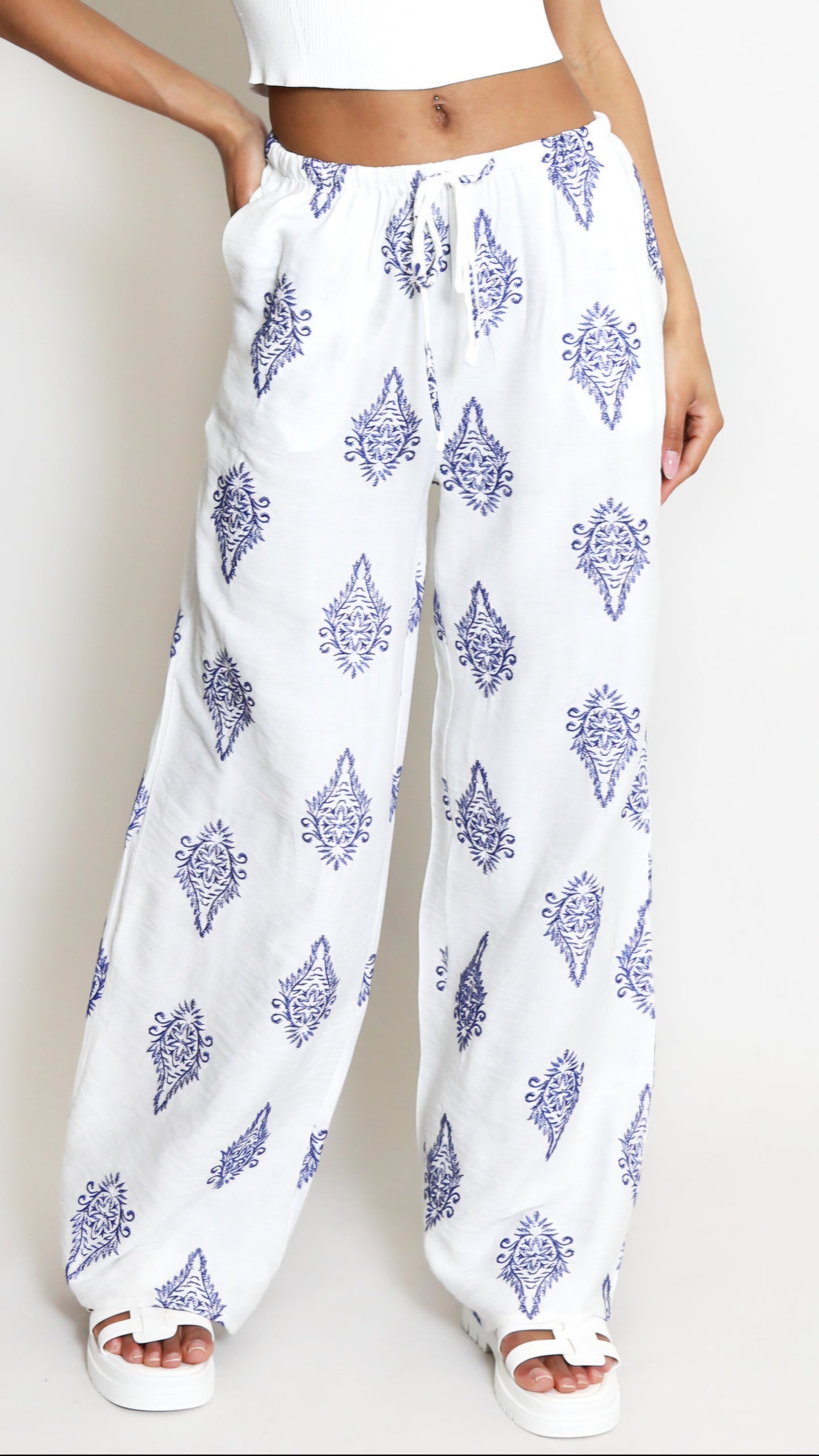 GINA - Paisley Printed Trousers White