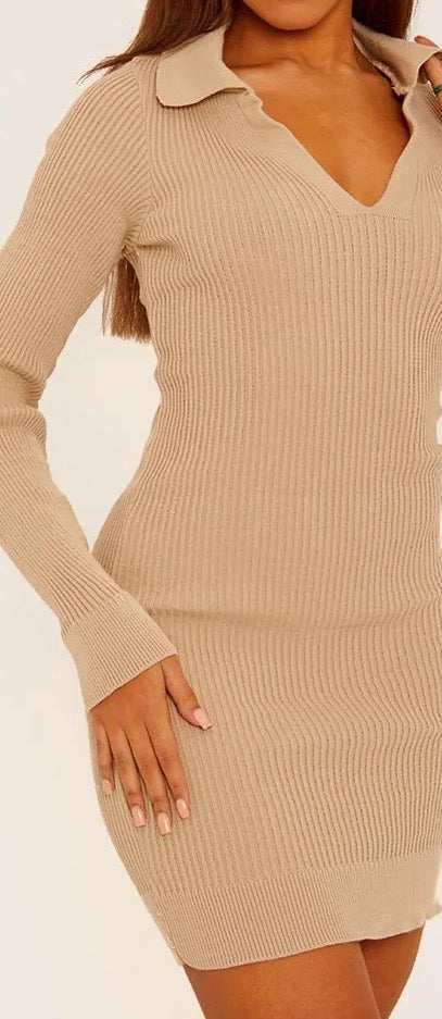 LEAH RIBBED KNITTED COLLAR DRESS